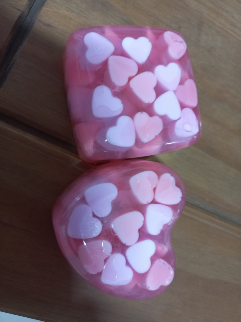 JABON CORAZONES ENVUELTOS GDE